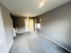 Living Room- click for photo gallery